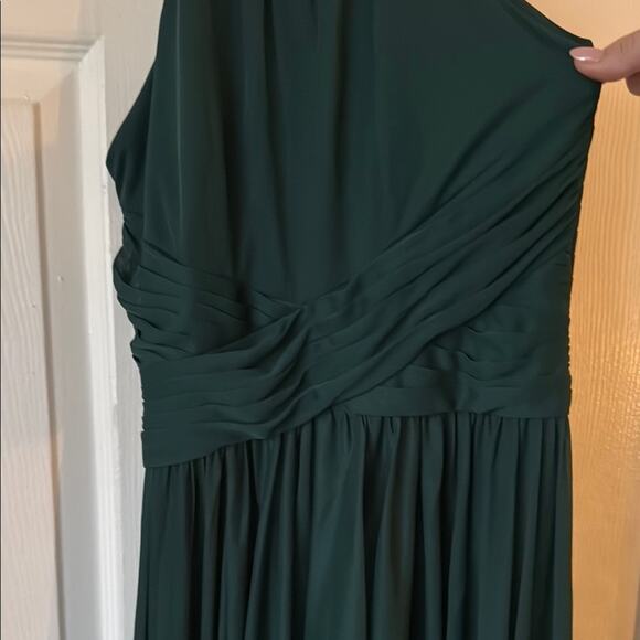 David's Bridal Celebrate DB Studio High-Neck Mesh Dress Juniper Green size 2 NWT - Picture 3 of 11